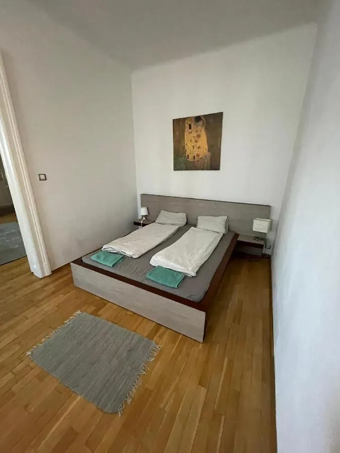 Apartman With Parking In The Center - 500M From Hlavni Nadrazi Brno Lejlighed